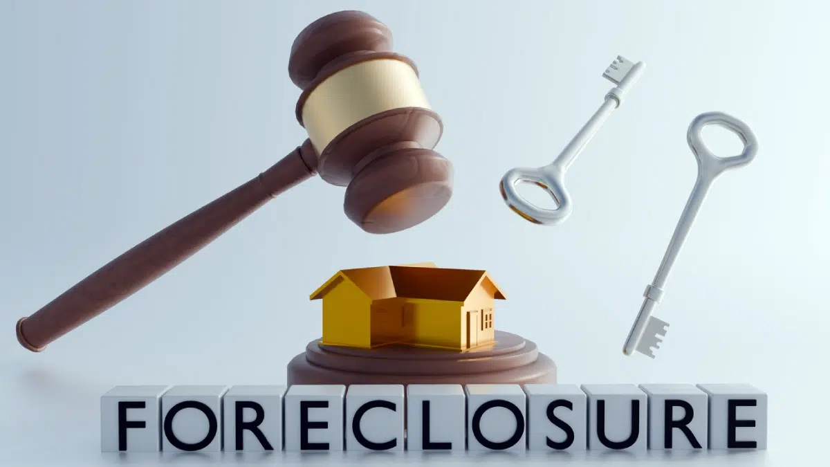 Commercial Real Estate Foreclosure Lawyer