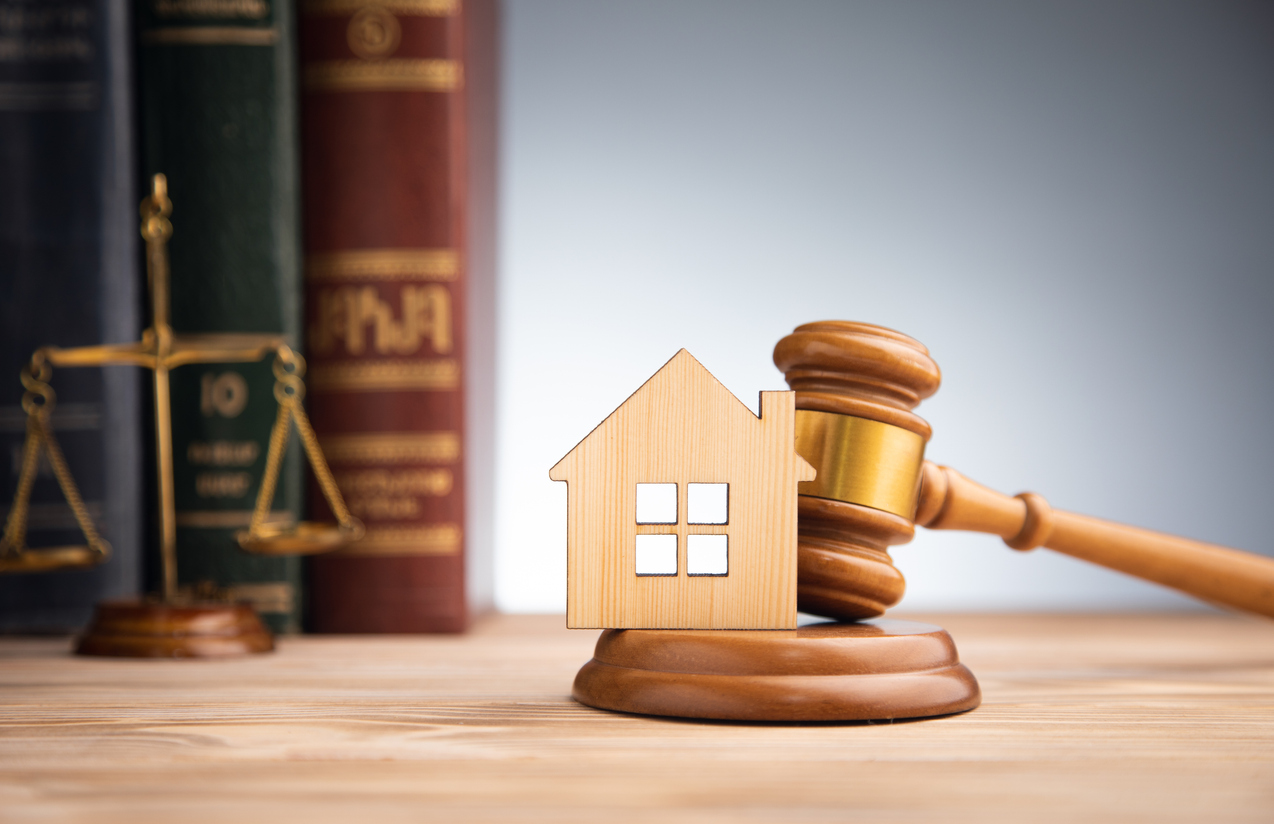 Common Title Defects and How to Resolve Them for a Smooth Closing