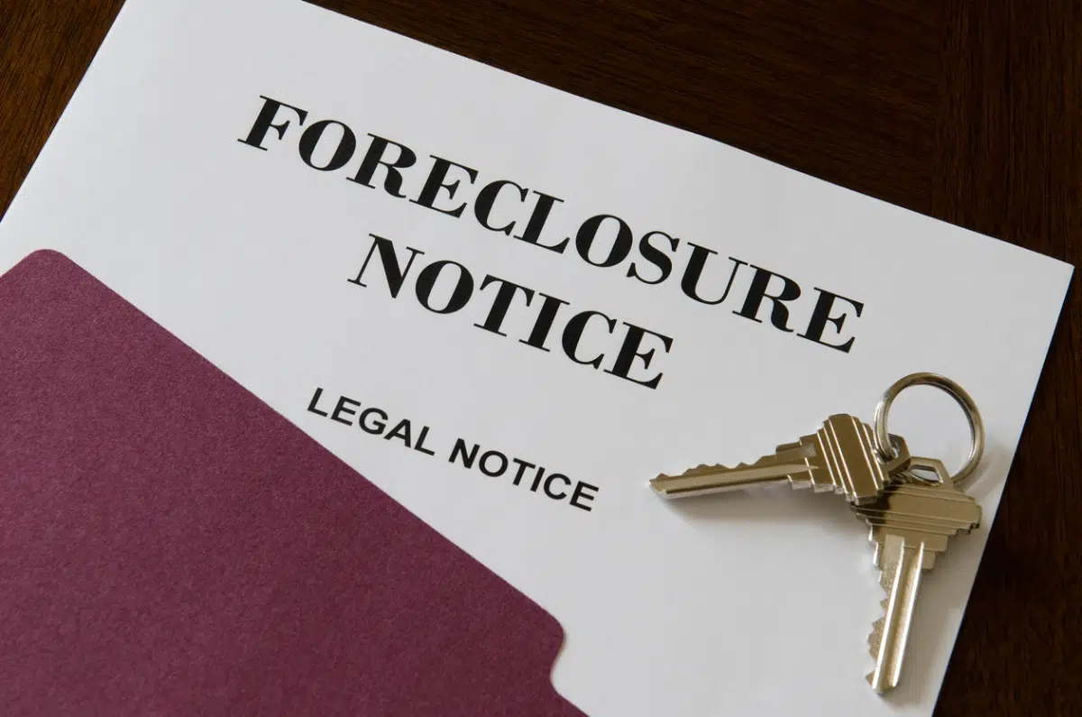How to Stop a Commercial Foreclosure: Legal Options for Business Owners